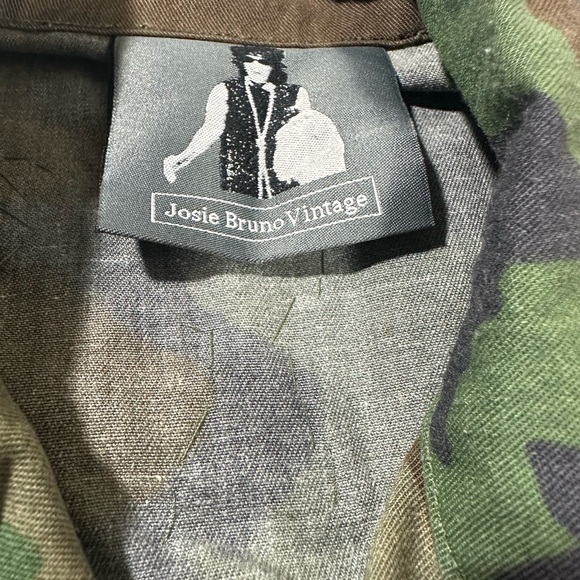 Josie Bruno Vintage Camo Cropped Embellished Military Jacket, Size Small - Picture 5 of 16
